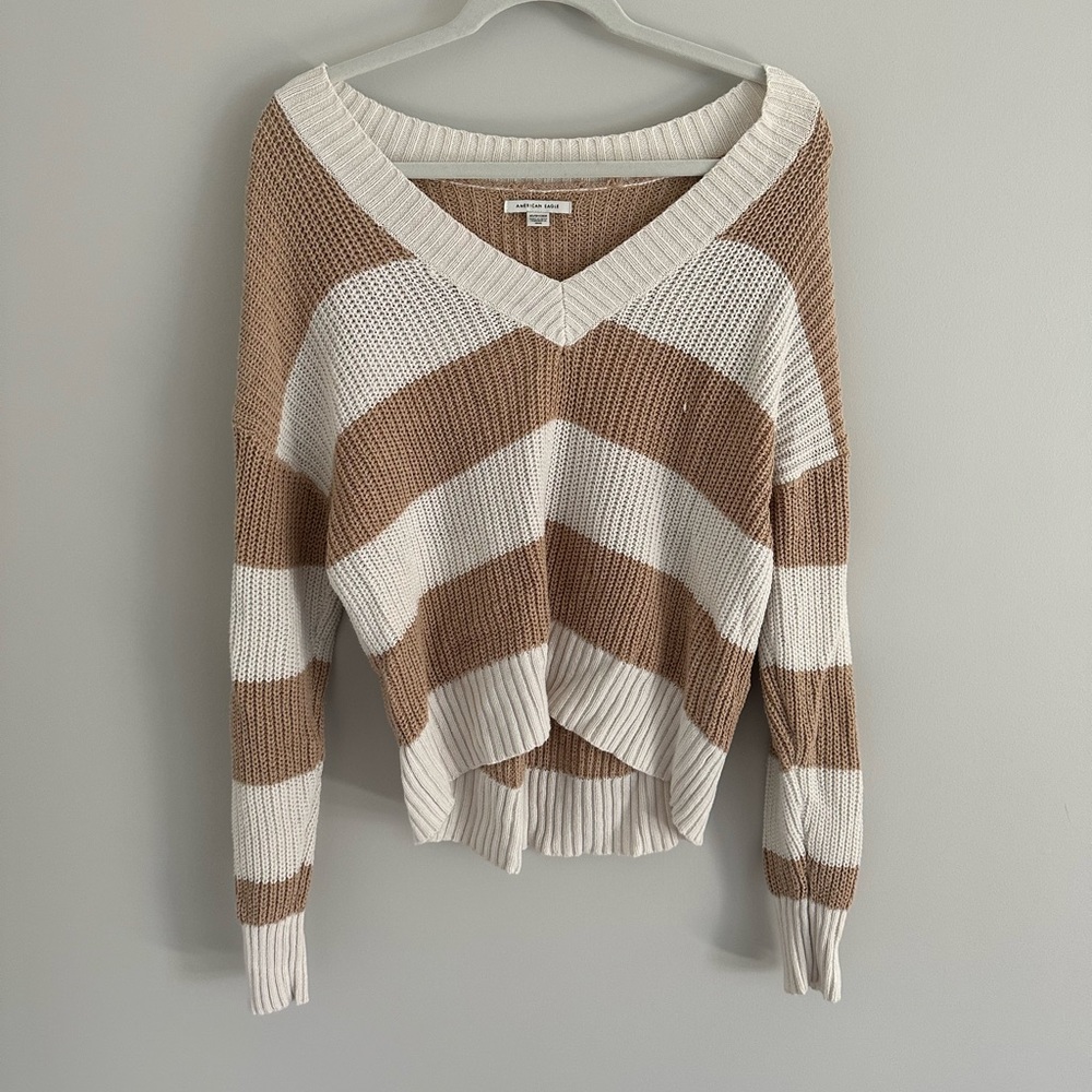 American eagle striped v neck sweater size small